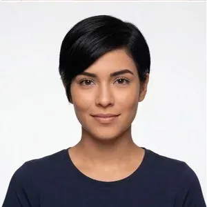 Pixie pettinato di lato